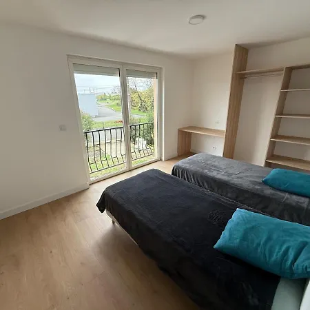 Maison Lumineuse Et Moderne - Proche Auchan Appartement