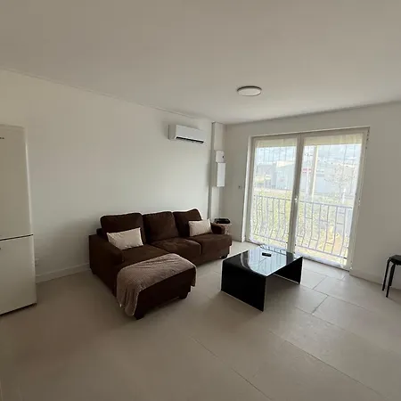 Maison Lumineuse Et Moderne - Proche Auchan